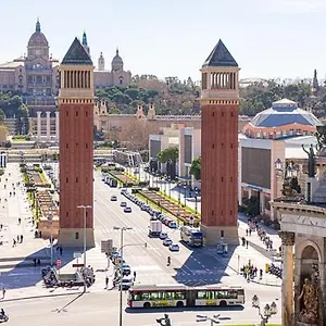 Bright Near Plaza Espana Barcelona