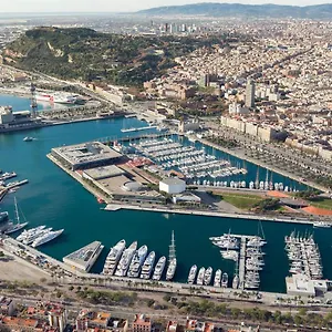 Botel Spacious Yacht Center 5, Barcelona